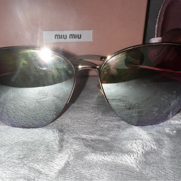 Miu Miu Shades - Authentic - Barely Used - Picture 3 of 5